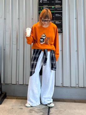 「アイテム（スウェットパンツ）」を使った、ayakaさん（レディース・158cm）の秋コーディネート