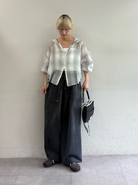 「CIAOPANIC TYPY（チャオパニックティピー）の∴シアークロップドジップチェックフードシャツ（シャツ/ブラウス、ホワイト系）」を使った、ayakaさん（レディース・158cm）の夏コーディネート