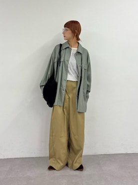 「アイテム（トートバッグ、ブラック系）」を使った、ayakaさん（レディース・158cm）の秋コーディネート