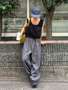 「CIAOPANIC TYPY（チャオパニックティピー）の【UNISEX】タックボリュームワイドスラックスパンツ/サイドラインスラックス（スラックス、グレー系）」を使った、ayakaさん（レディース・158cm）の夏コーディネート