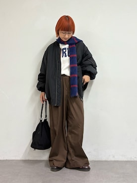 「アイテム（MA-1）」を使った、ayakaさん（レディース・158cm）の秋コーディネート