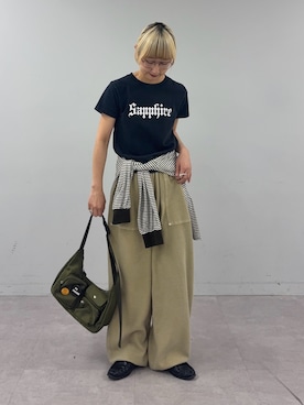「CIAOPANIC TYPY（チャオパニックティピー）の【UNISEX】【WEB限定】SAPPFIREキラキラストーンTシャツ（Tシャツ/カットソー、ブラック系）」を使った、ayakaさん（レディース・158cm）の春コーディネート