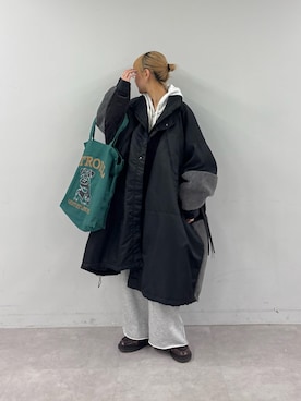 「etsinta（エシンタ）のアイテム」を使った、ayakaさん（レディース・158cm）の冬コーディネート