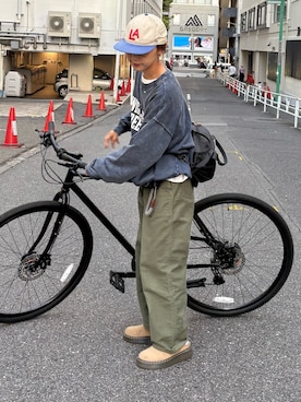 「アイテム（トートバッグ）」を使った、ayakaさん（レディース・158cm・20代）の秋コーディネート