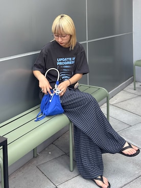 「CIAOPANIC TYPY（チャオパニックティピー）の【UNISEX】宇宙人プリントTシャツ（Tシャツ/カットソー、グレー系）」を使った、ayakaさん（レディース・158cm）の夏コーディネート