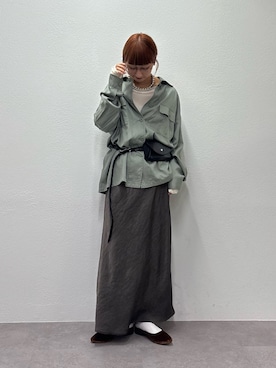 「アイテム（ボディバッグ/ウエストポーチ）」を使った、ayakaさん（レディース・158cm）の秋コーディネート
