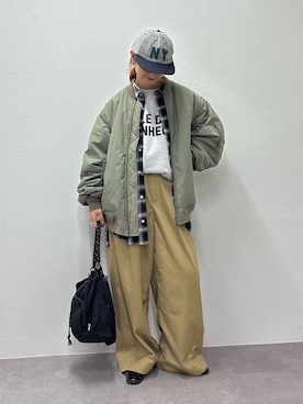 「アイテム（MA-1）」を使った、ayakaさん（レディース・158cm）の秋コーディネート