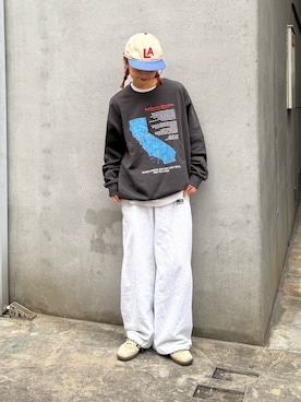 「アイテム（スウェットパンツ）」を使った、ayakaさん（レディース・158cm）の秋コーディネート
