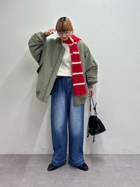 「アイテム（MA-1）」を使った、ayakaさん（レディース・158cm）の冬コーディネート