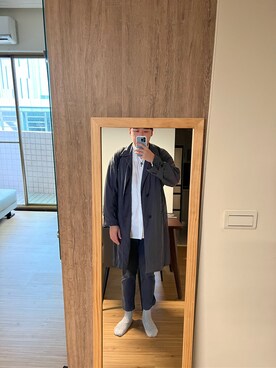 「plain-me（プレインミー）のアイテム（チノパンツ）」を使った、Vince    Hsuさん（メンズ・178cm）の秋コーディネート