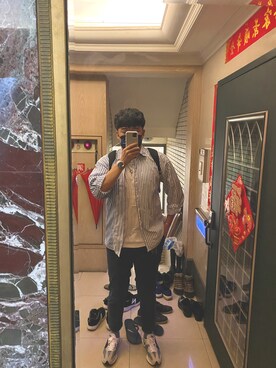「Atease（アティース）のアイテム（アクセサリー）」を使った、Vince    Hsuさん（メンズ・178cm）の夏コーディネート