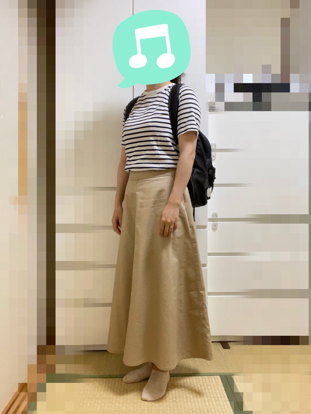「プチプラ、室内でごめんなさい、習い事、UNIQLO、100コーデ達成！、いつもありがとうございます、ボーダー、シンプルコーデ、タックイン、白スニーカー、スニーカー、ロングスカート」｜「HoneysのオーガニックボーダーＴ（Tシャツ/カットソー、ホワイト系）」を使った、むぅたさん（レディース・159cm）の夏コーディネートの1枚目の写真