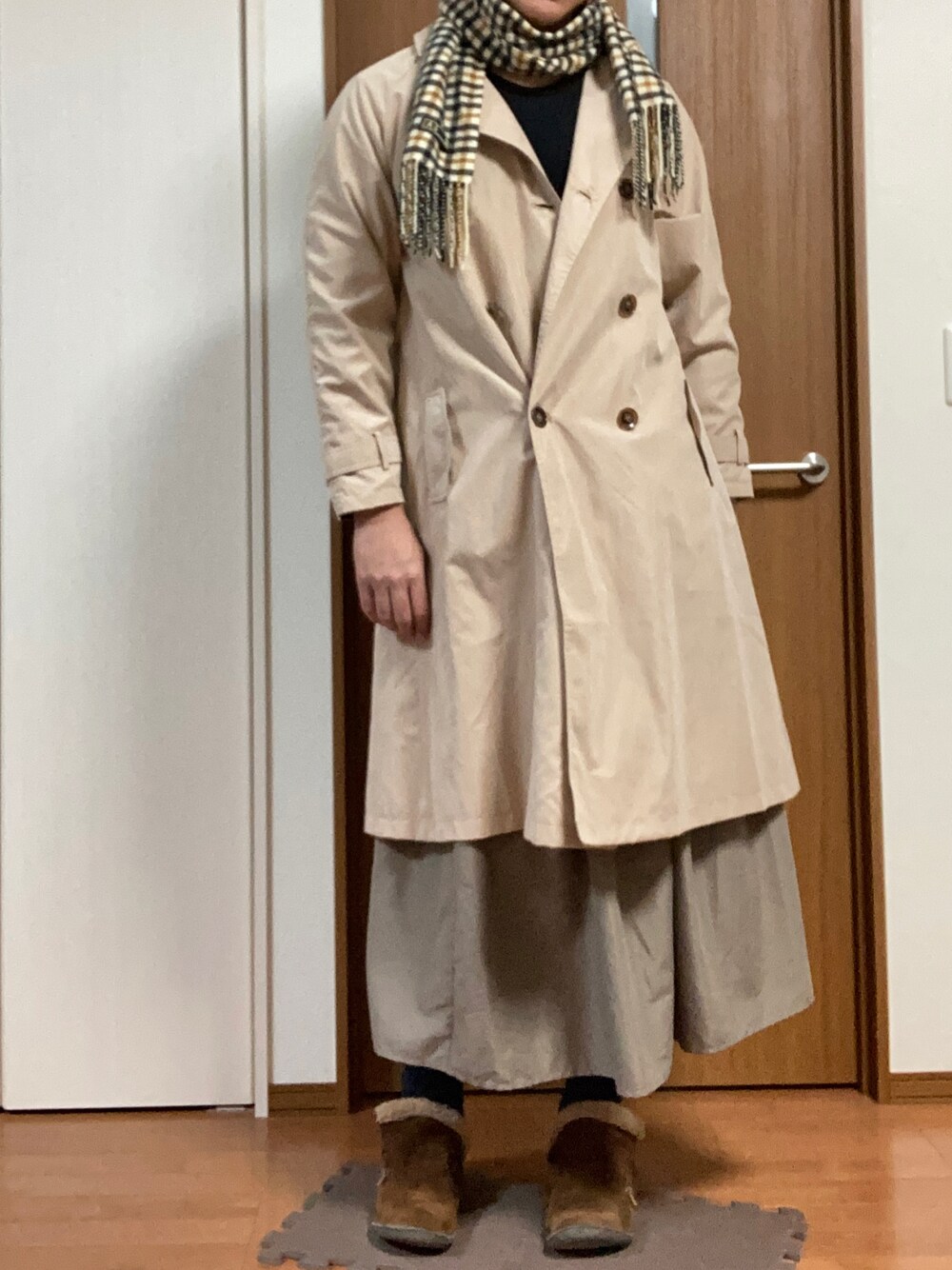 「第2回おそろであそぼ」｜「DAKSのアイテム（マフラー、ベージュ系）」を使った、ゆっけさん（レディース・174cm）の冬コーディネートの1枚目の写真