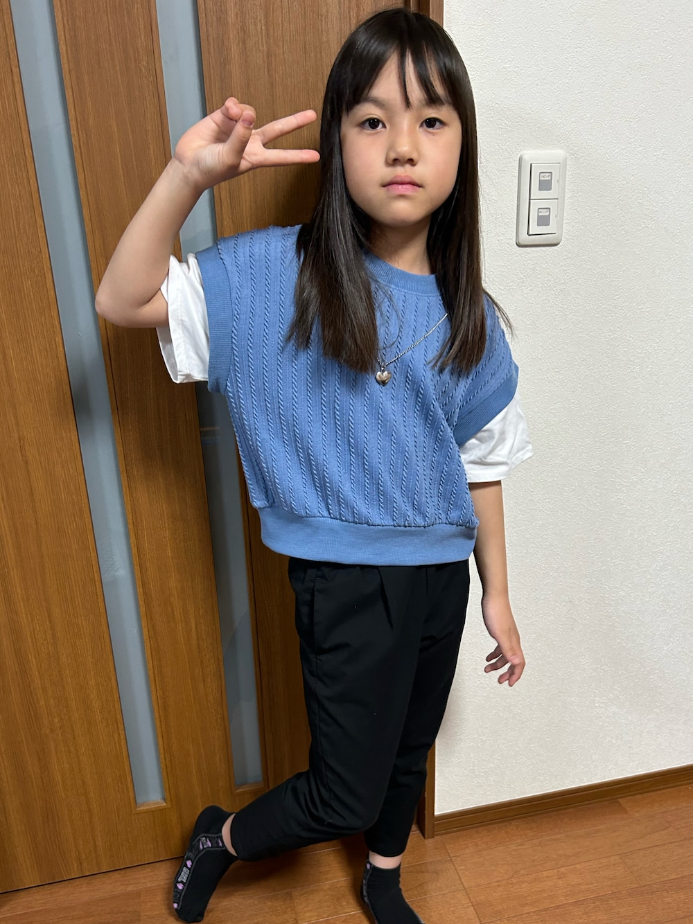 その他のその他を着用したキッズの春コーディネートの1枚目の写真