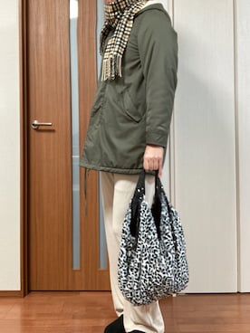 「勝手にレオパ部🐒」｜ゆっけさん（レディース・174cm）の冬コーディネート
