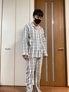 グレー系のアイテムを使った ダサい のメンズ人気ファッションコーディネート Wear