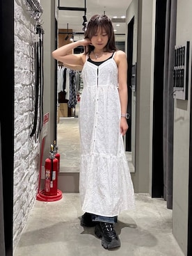 「PAGEBOY（ページボーイ）のプラットチャンキースニーカー【3サイズ展開・軽量】（スニーカー、ブラック系）」を使った、　Ayuさん（レディース・157cm）の春コーディネート