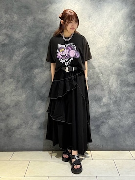 「PAGEBOY（ページボーイ）のハイショクステッチフリルスカート【ウエストゴム/ストレスフリー】（スカート、ブラック系）」を使った、　Ayuさん（レディース・157cm）の夏コーディネート