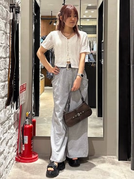 「PAGEBOY（ページボーイ）のカップツキFITキャミ（キャミソール、ホワイト系）」を使った、　Ayuさん（レディース・157cm）の春コーディネート