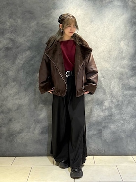 「PAGEBOY（ページボーイ）のプラットチャンキースニーカー【3サイズ展開・軽量】（スニーカー、ブラック系）」を使った、　Ayuさん（レディース・157cm）の秋コーディネート