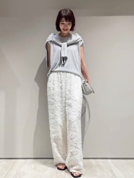 「qualite（カリテ）のフラワーフリンジ ジャガードパンツ（その他パンツ、ホワイト系）」を使った、MACHIさん（レディース・167cm）の夏コーディネート