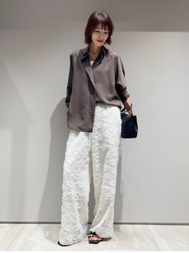 「qualite（カリテ）のアイテム（パンツ）」を使った、MACHIさん（レディース・167cm）の秋コーディネート