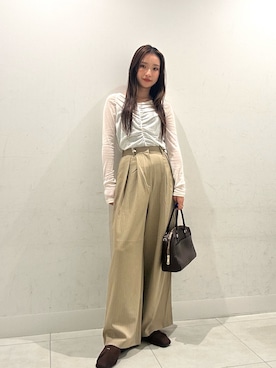 「SENSE OF PLACE by URBAN RESEARCH（センスオブプレイスバイアーバンリサーチ）のアイテム（Tシャツ/カットソー）」を使った、RURUさん（レディース・155cm）の秋コーディネート