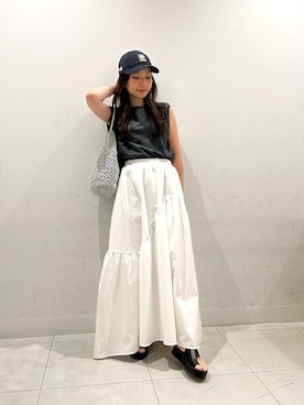 「SENSE OF PLACE by URBAN RESEARCH(センスオブプレイスバイアーバンリサーチ)の『汗ジミ防止』SKINProofノースリーブロールTシャツ(タンクトップ、グレー系)」を使った、RURUさん(レディース・155cm)の夏コーディネート