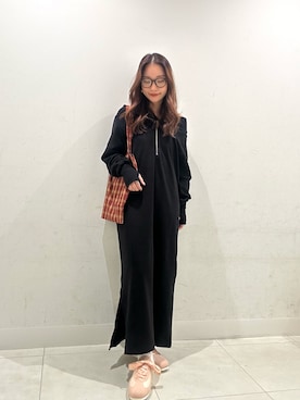 「SENSE OF PLACE by URBAN RESEARCH（センスオブプレイスバイアーバンリサーチ）のアイテム（トートバッグ）」を使った、RURUさん（レディース・154cm）の秋コーディネート