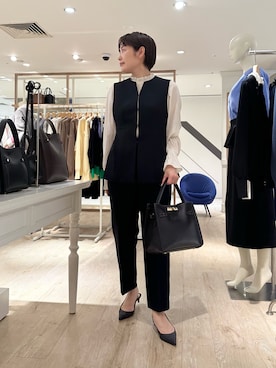 「NOLLEY’S（ノーリーズ）のアイテム」を使った、minaさん（レディース・157cm）の冬コーディネート