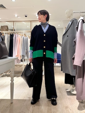 「アイテム（その他シューズ）」を使った、minaさん（レディース・157cm）の秋コーディネート