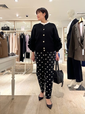 「アイテム（カーディガン/ボレロ）」を使った、minaさん（レディース・157cm）の秋コーディネート
