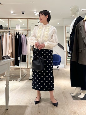 「アイテム（スカート）」を使った、minaさん（レディース・157cm）の秋コーディネート