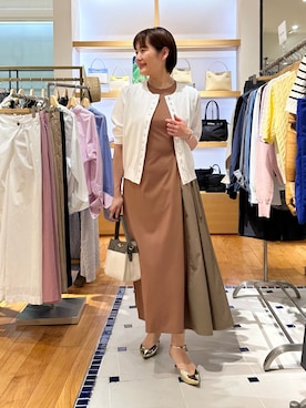 「NOLLEY’S（ノーリーズ）のアイテム」を使った、minaさん（レディース・157cm）の春コーディネート