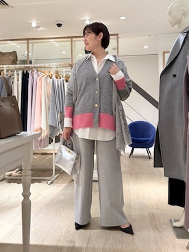 「アイテム（ストール/ショール）」を使った、minaさん（レディース・157cm）の秋コーディネート