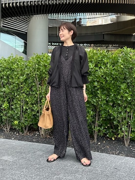「アイテム（つなぎ/オールインワン）」を使った、minaさん（レディース・157cm）の夏コーディネート