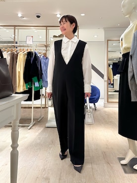 「アイテム（つなぎ/オールインワン）」を使った、minaさん（レディース・157cm）の冬コーディネート