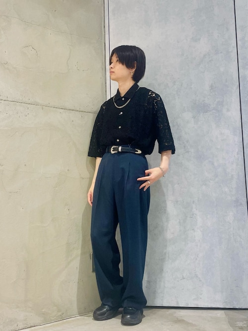 レースデザインシャツ