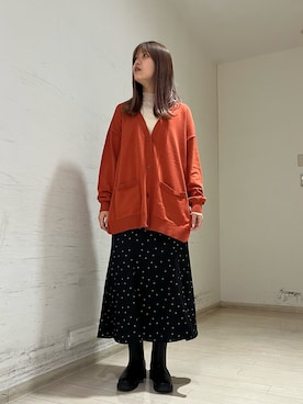 「Samansa Mos2 blue（サマンサモスモスブルー）のアイテム（トップス、オレンジ系）」を使った、shiori(◡̈)/さん（レディース・163cm）の秋コーディネート