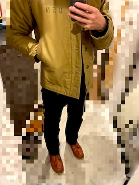 「Lee（リー）のアイテム（スラックス）」を使った、Johnさん（メンズ・174cm）の冬コーディネート
