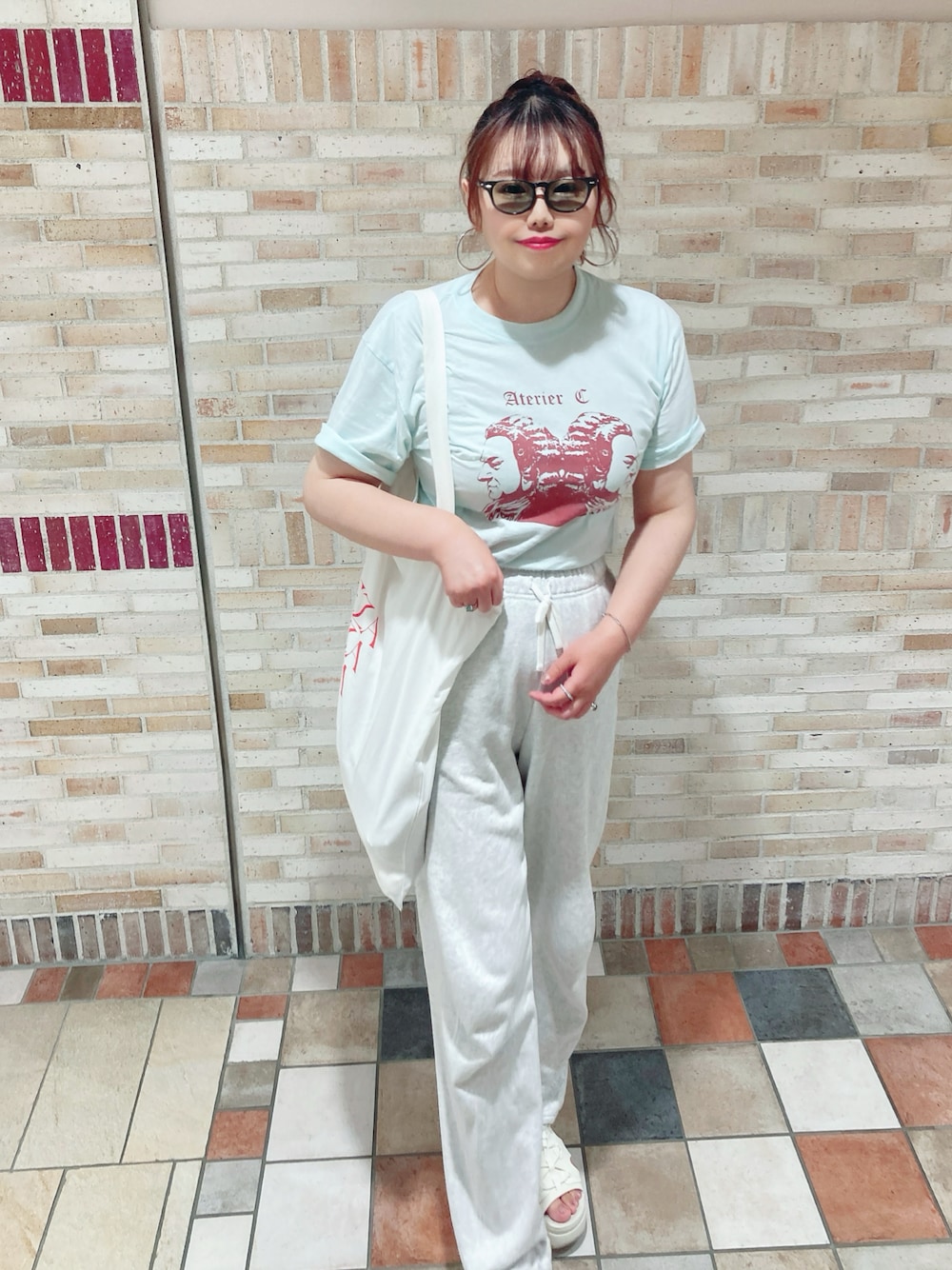「CREDONAのPARMANENT TEE/パーマネントTシャツ（Tシャツ/カットソー、ブルー系）」を使った、TNKᡣ𐭩さん（レディース・167cm）の夏コーディネートの1枚目の写真