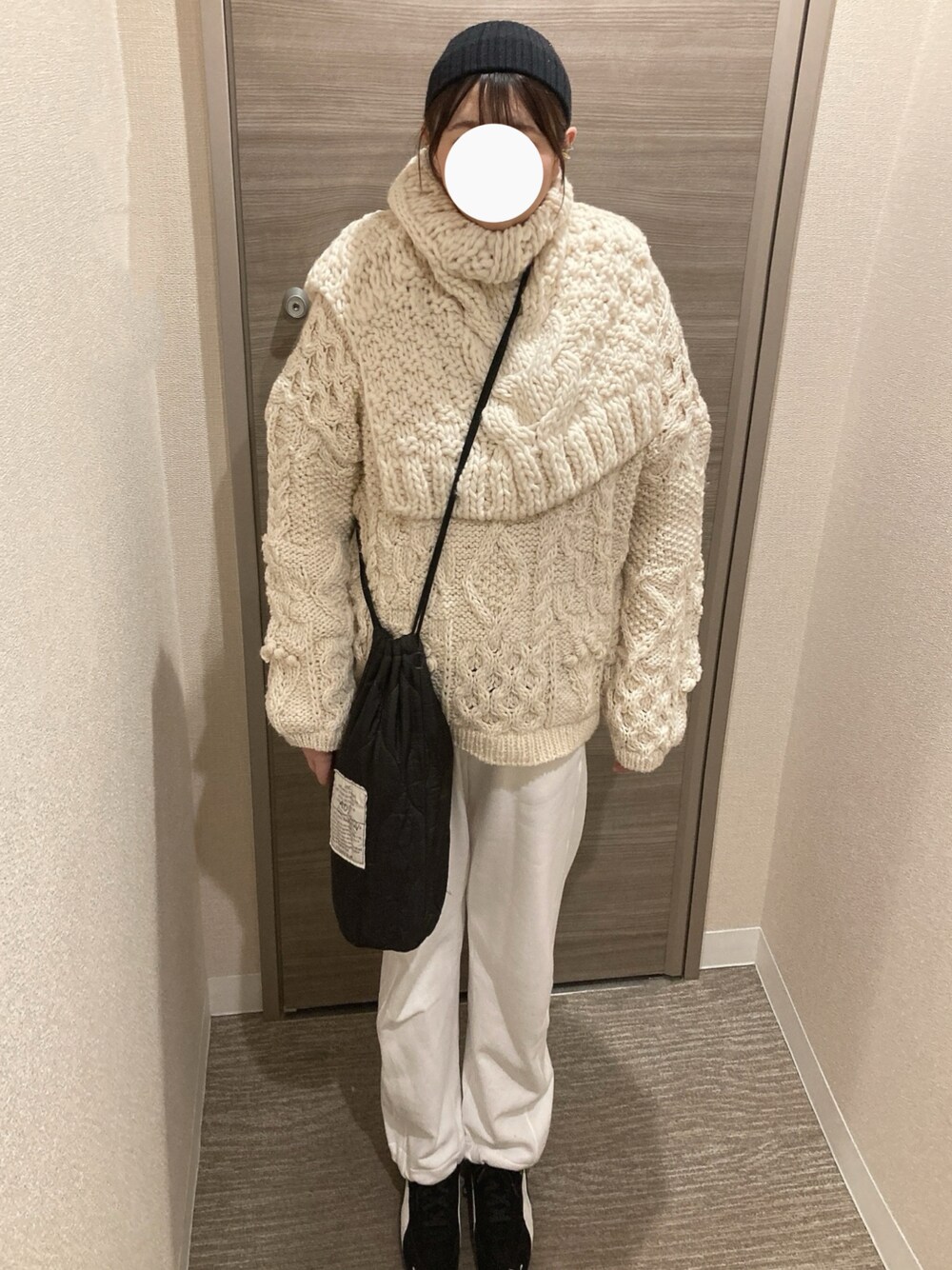 TODAYFUL（トゥデイフル）の「Hand Knit Balaclava（ネック