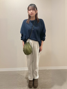 「アイテム（Tシャツ/カットソー）」を使った、TNKᡣ𐭩さん（レディース・167cm・40代）の秋コーディネート