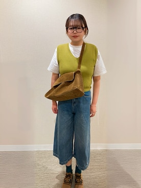 「アイテム（デニムパンツ）」を使った、TNKᡣ𐭩さん（レディース・167cm・40代）の秋コーディネート