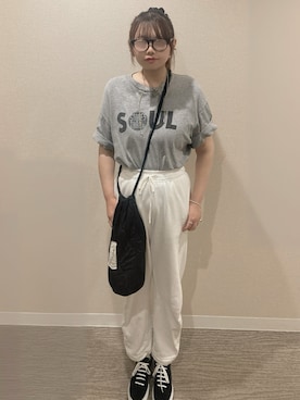 「アイテム（バッグ）」を使った、TNKᡣ𐭩さん（レディース・167cm・40代）の夏コーディネート