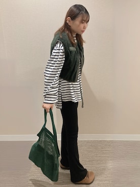 「BIRKENSTOCK(ビルケンシュトック)のアイテム」を使った、TNKᡣ𐭩さん(レディース・167cm)の秋コーディネート