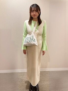 「アイテム（その他シューズ）」を使った、TNKᡣ𐭩さん（レディース・167cm）の秋コーディネート