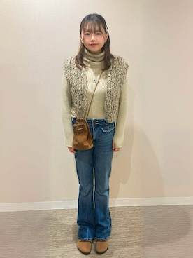 「アイテム（ヘアアクセサリー）」を使った、TNKᡣ𐭩さん（レディース・167cm）の秋コーディネート