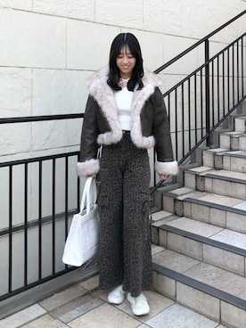 「アイテム（ムートンコート）」を使った、yuumiさん（レディース・163cm）の冬コーディネート