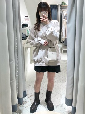 「OLIVE des OLIVE（オリーブデオリーブ）のアイテム（スウェット）」を使った、yuumiさん（レディース・163cm）の春コーディネート
